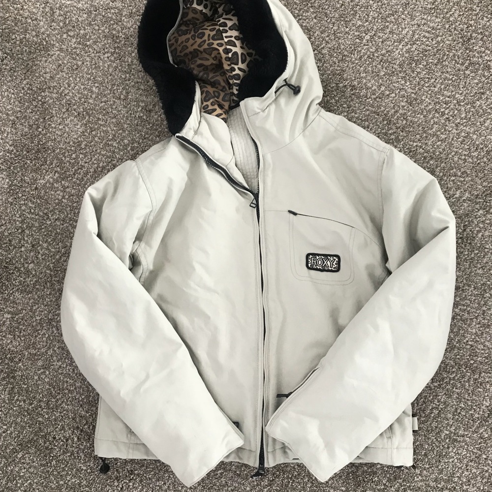 Roxy Winter Jacket - Picture 2 of 3
